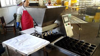 Gâteau automatique d'équipement de production faisant la machine avec la confiture ou le beurre remplissante