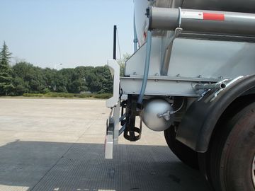 remorque mobile de réservoir de carburant de pétrole d'alliage d'aluminium de l'axe 46000L de 3x12T BPW