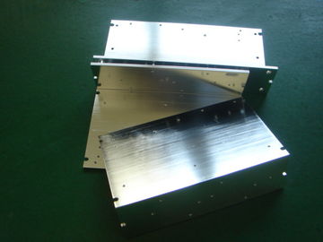 Précision de commande numérique par ordinateur de L-Forme usinant l'angle en aluminium de prototype rapide avec la passivation