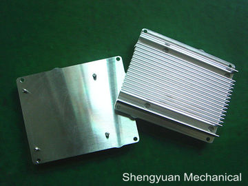 Radiateur en aluminium de usinage d'extrusion de précision faite sur commande de commande numérique par ordinateur avec la passivation