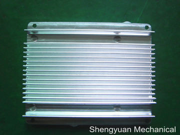 Radiateur en aluminium de usinage d'extrusion de précision faite sur commande de commande numérique par ordinateur avec la passivation