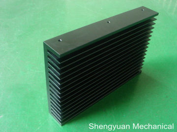 Le noir anodisent le radiateur en aluminium de usinage PS-60/160H d'extrusion de précision de commande numérique par ordinateur