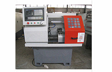 Machine automatique de tour de précision de commande numérique par ordinateur d'économie, petit tour de commande numérique par ordinateur en métal