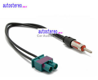 Les pièces de rechange automatiques d'adaptateur aérien stéréo de voiture pour l'antenne stéréo Amplifiered de VOLVO branchent le connecteur